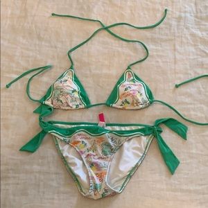 Victoria’s Secret bikini